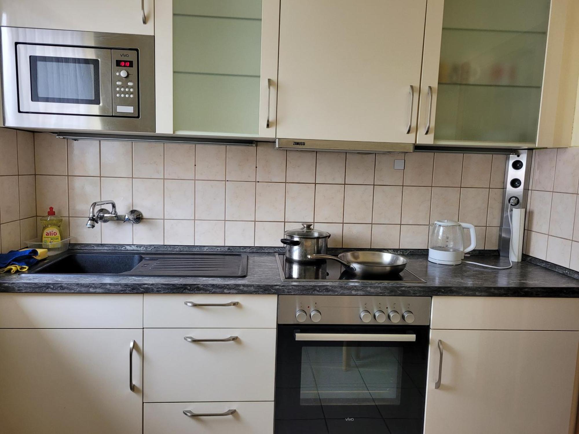Horrem City Apartments Homestay *