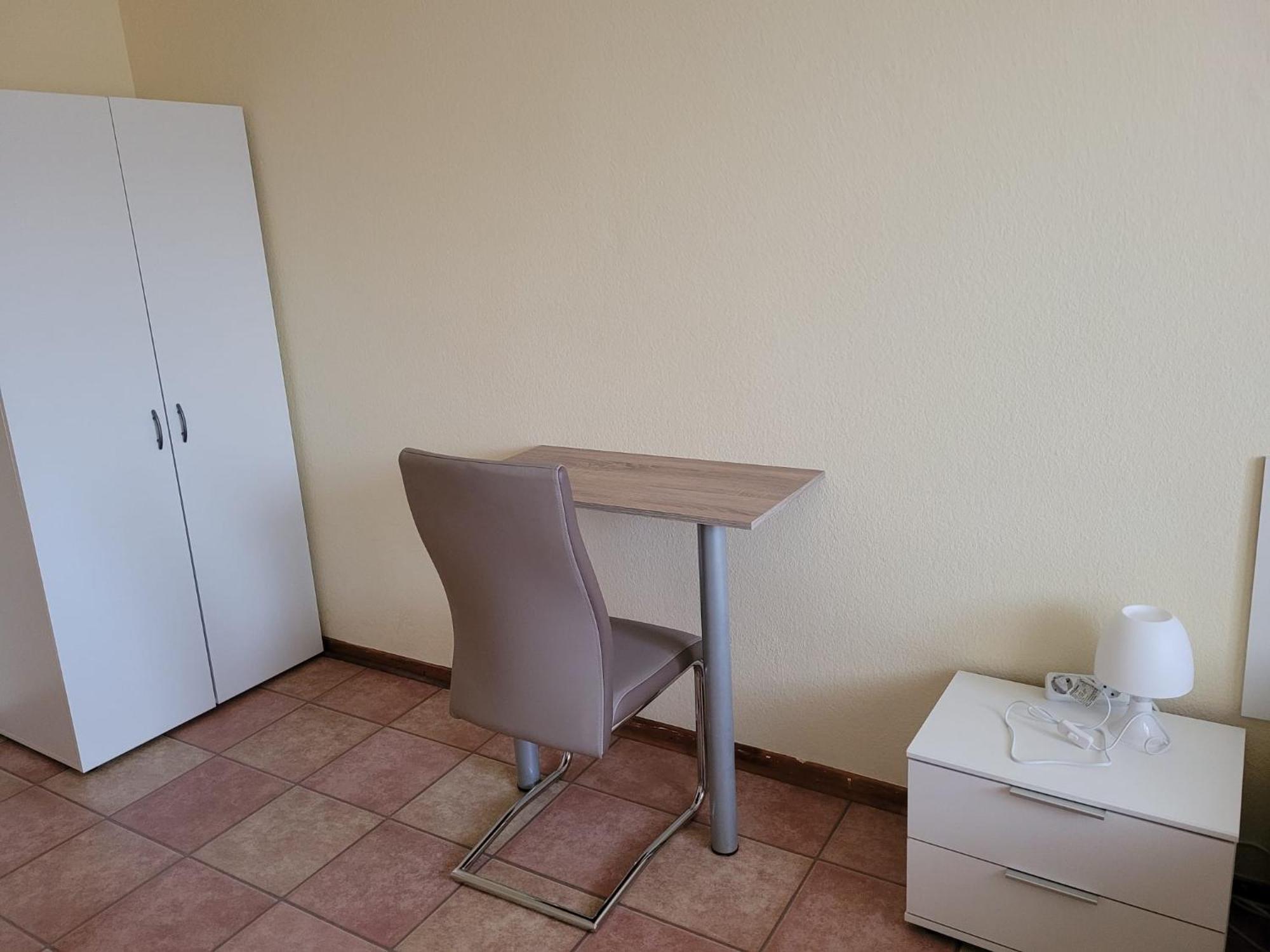 Horrem City Apartments Homestay